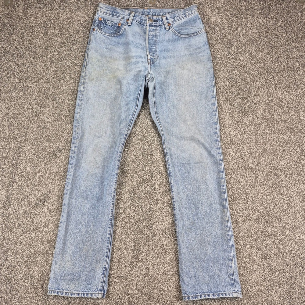 Levi's 501 Jeans Mens 30x32‎ Light Wash Blue Denim Straight Leg Button Fly Big E